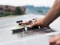 瑞士大学开发出屋顶型光伏系统的清洁机器人